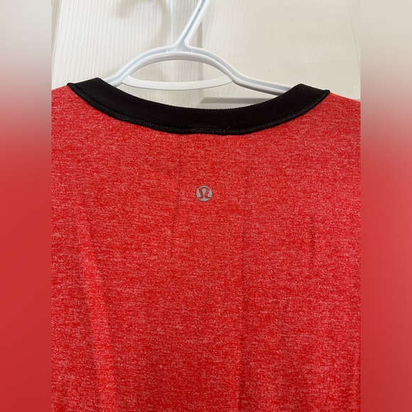 Lululemon reversible long sleeve shirt. - Picture 5 of 7
